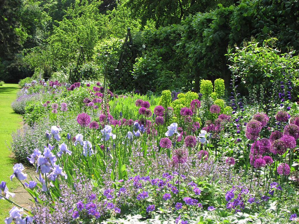 Toddington Manor Garden