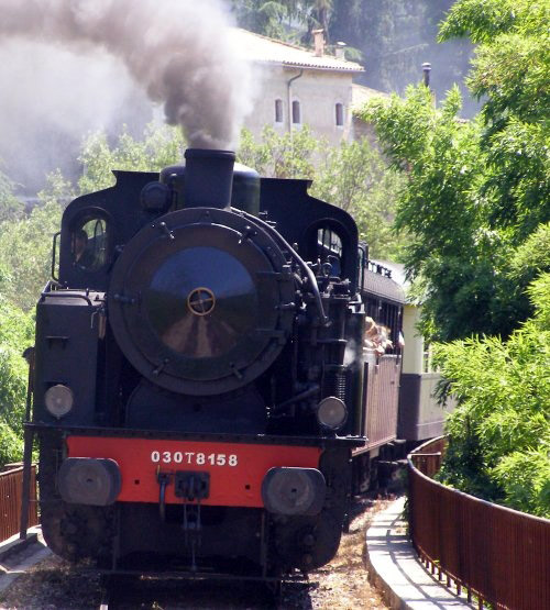 Train to La Bambouseraie