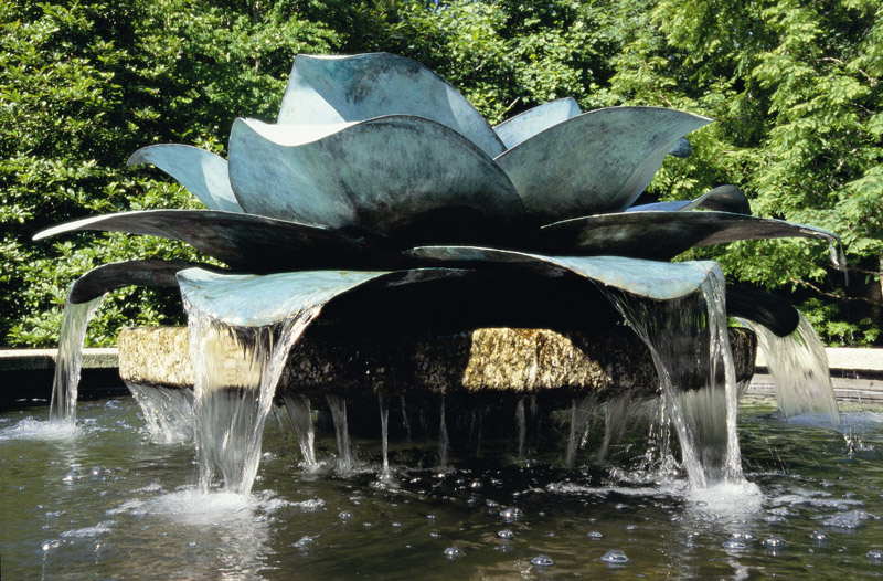 Fountain at Trewithen Gardens