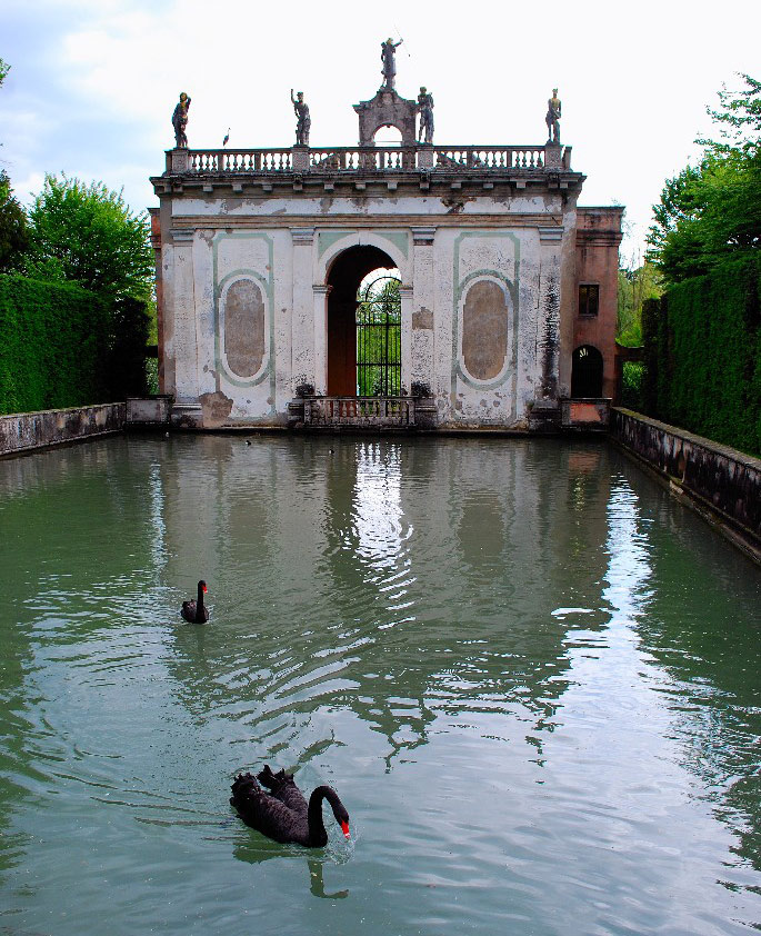 Valsanzibio Gardens