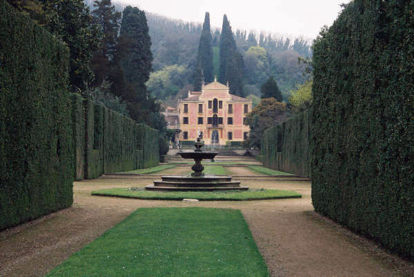 Fountain, Valsanzibio Gardens