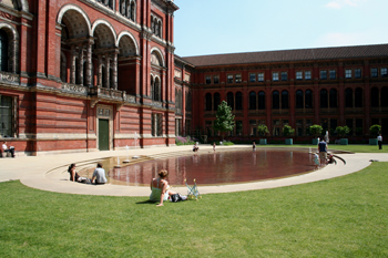 Madejski Garden