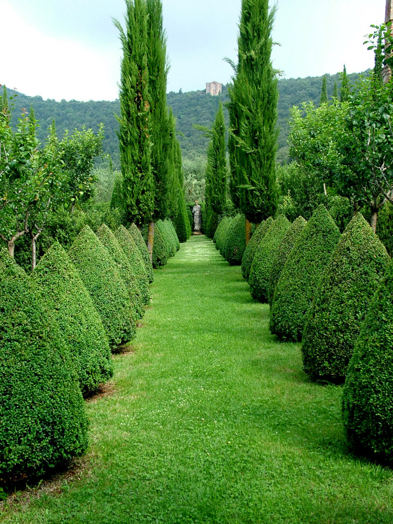 Villa Chigi Cetinale, Italy