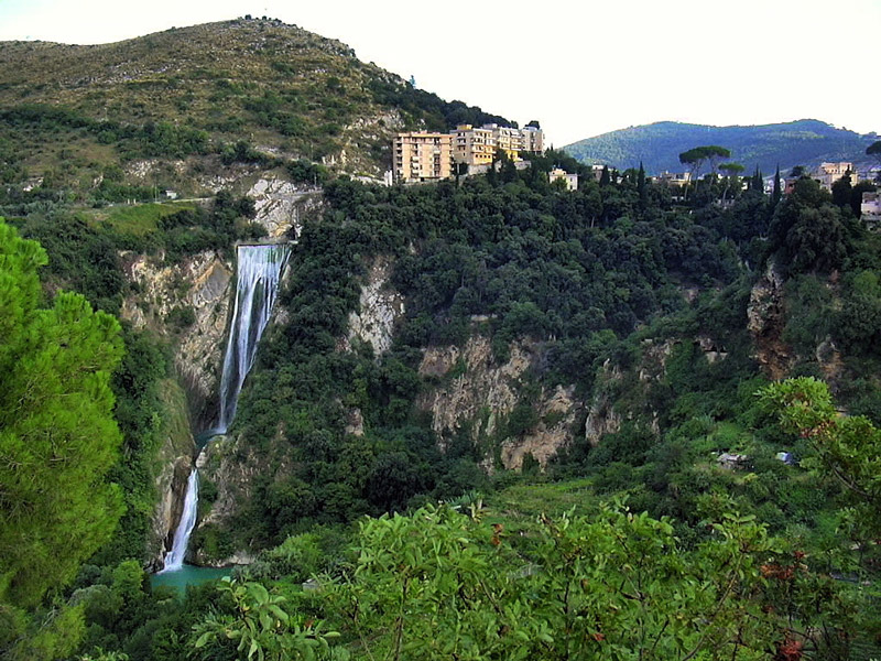 Villa Gregoriana, Lazio