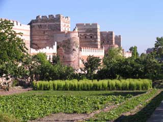 Wallsofconstantinople1