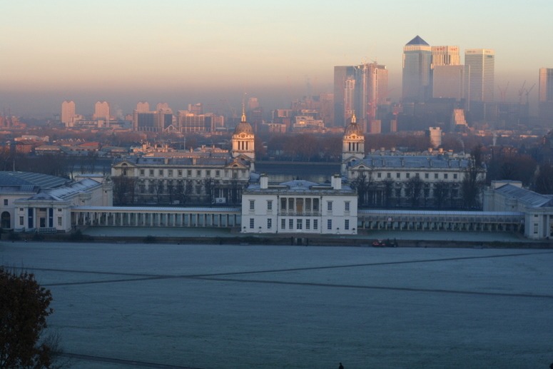 The space in front of the Queen's House is the site of the only design by Andre Le Notre for a British park or garden. Le Notre was the greatest garden designer and landscape architect of the seventeenth century.