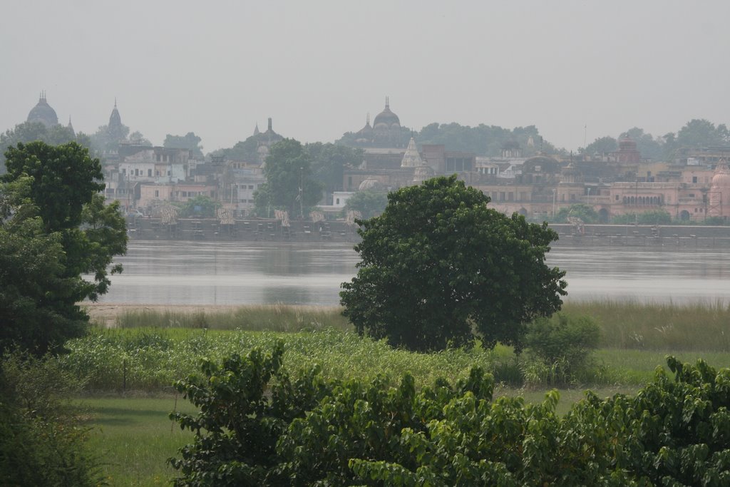 https://www.gardenvisit.com/assets/madge/ayodhya1/600x/ayodhya1_600x.jpg