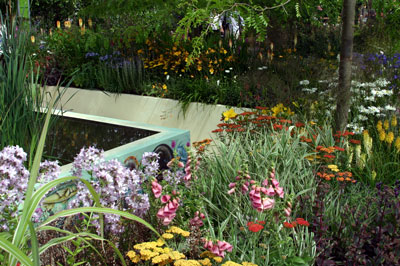 The Growing Schools Garden - Learning Outside the Classroom, designed by Chris Beardshaw, Hampton Court Palace Flower Show 2007